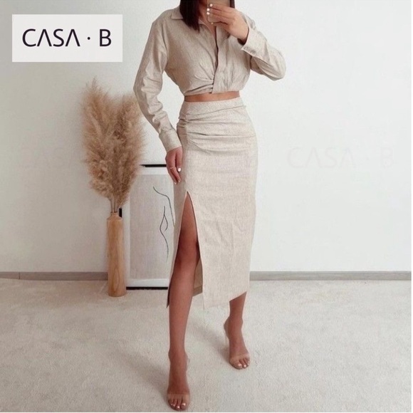 CASA B💫| Sierra Side Slit Ruched Midi Skirt - Picture 5 of 6